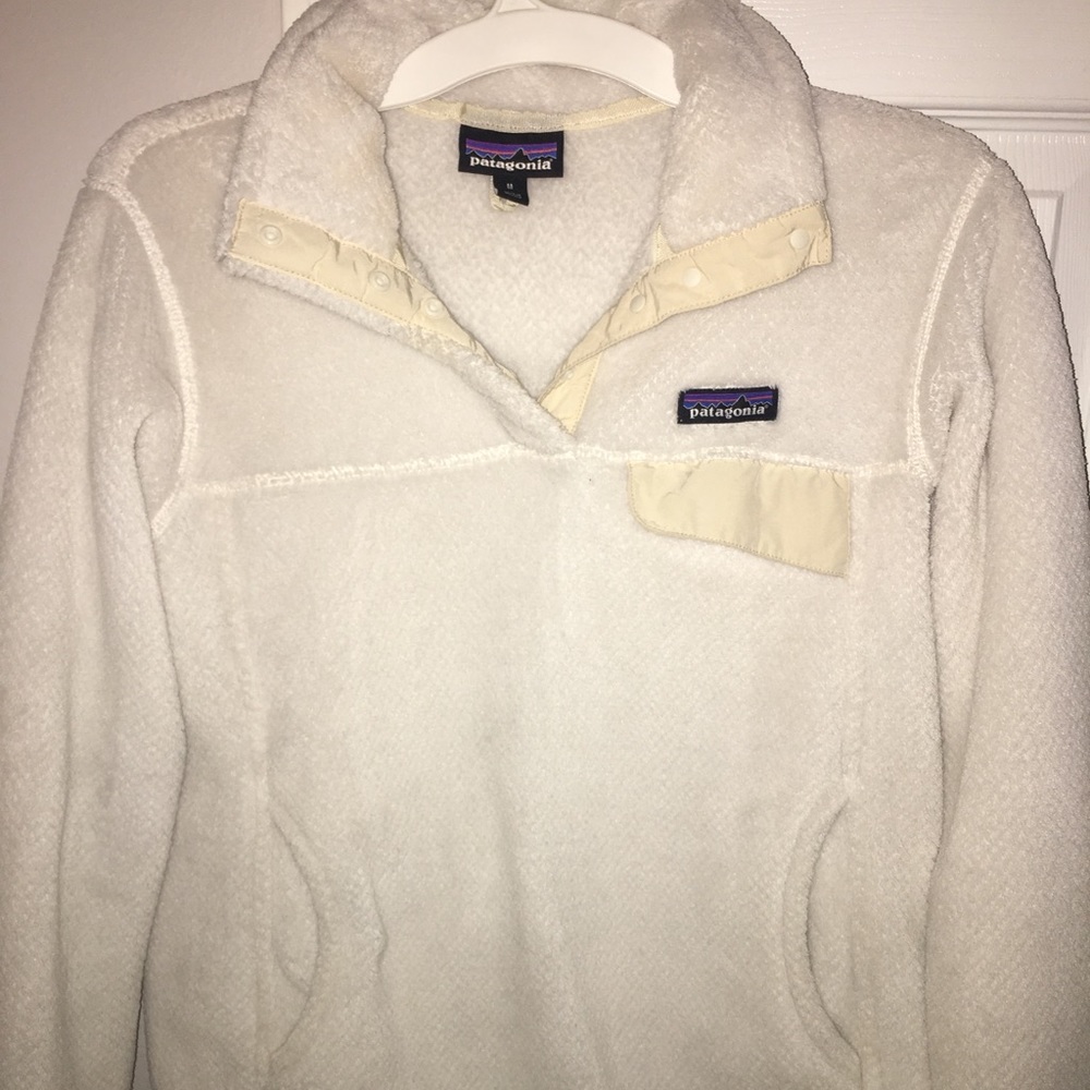 Patagonia cream pullover